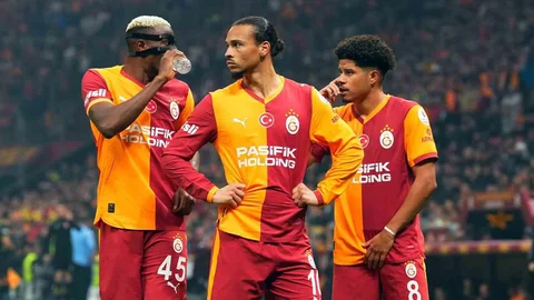 Galatasaray Evinde Yenilmezliğini Sürdürdü