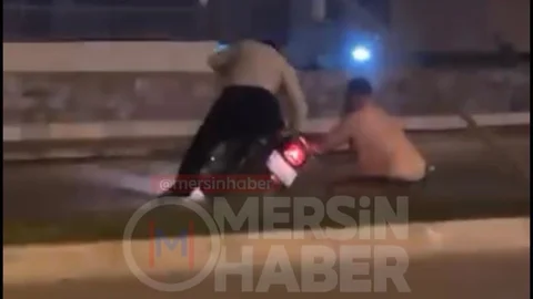 2 Kişinin Sahildeki Kavgası