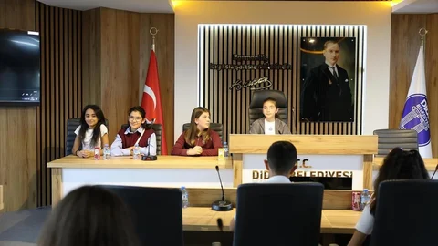 Didim'de Çocuk Meclisi Toplantısı
