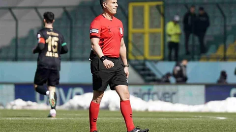 Beşiktaş Fenerbahçe Derbisi'nin VAR'ı Belli Oldu