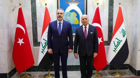 Hakan Fidan Irak'ta Mevkidaşıyla Görüştü
