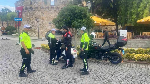 Çeşme'de Motosiklet Denetimi Ceza Yağdırdı