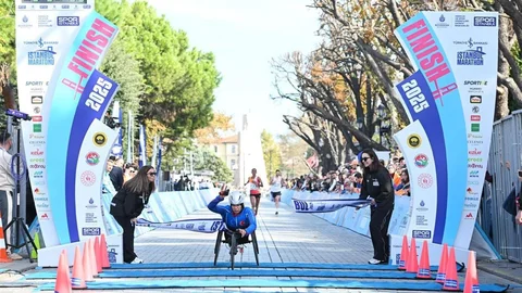 Bağcılar Belediyesi Sporcuları Maratonda Şampiyonluk Kazandı