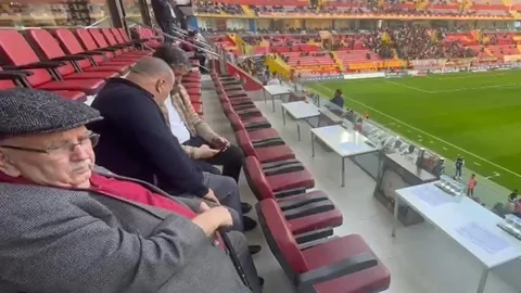 Kebapçı Hilmi Kayseri'de Statta Bulundu