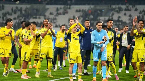 Fenerbahçe Derbide Geri Dönüş Yaptı