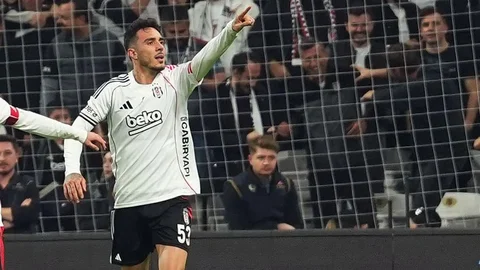 Emirhan Topçu Cezalı Duruma Düştü