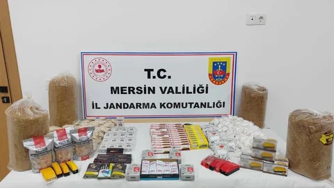 Mersin’de Kaçak Makaron Operasyonu