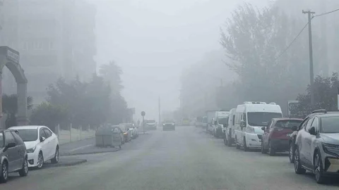 Bandırma'da Yoğun Sis Etkili Oldu