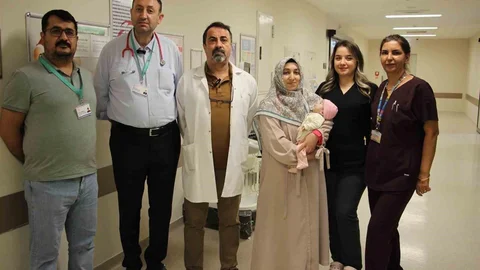 Elazığ'da Bebek Ameliyatı Başarıyla Gerçekleşti
