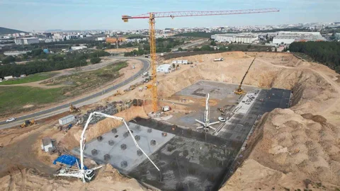 Çayırova Devlet Hastanesi Temel Betonu Dökülüyor