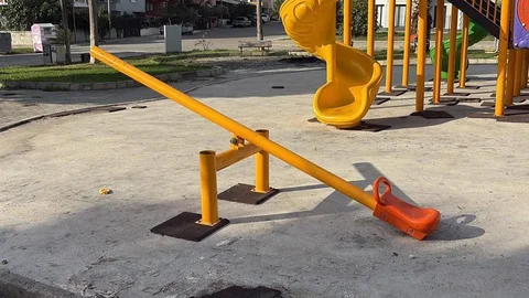 Didim'de Oyun Alanı Tahrip Edildi