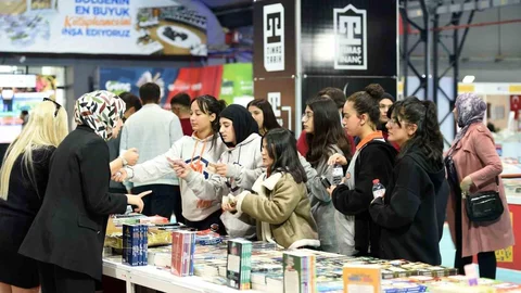 Malatya'da Yoğun Katılım Var