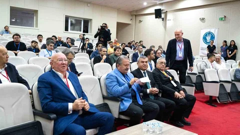 Antalya'da Uluslararası Kongre Düzenlendi