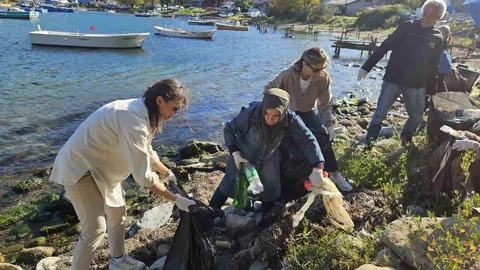 Kurucaşile'de Çöp Toplama Etkinliği