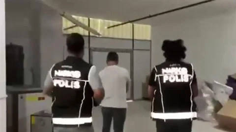 Antalya'da Uyuşturucu Operasyonu