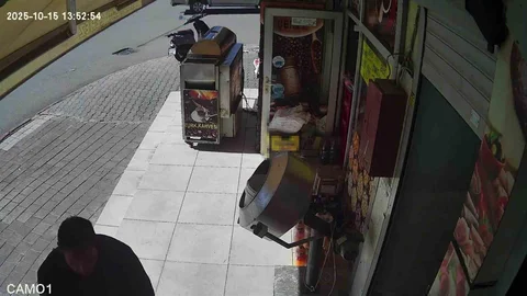 Adana'da Firari Hükümlü Hırsızlık Yaptı