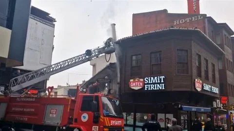 Tekirdağ'da Bacadan Duman Yükseldi