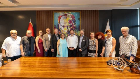 Başkantuncer, Gençlerimiz İçin Uluslararası İş Birlikleri Kuruyoruz