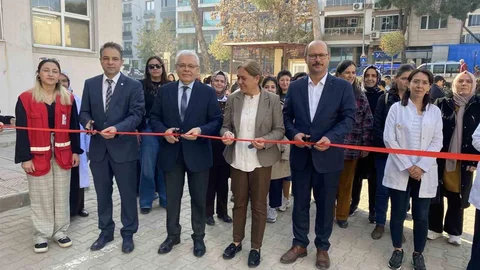 Alaşehir'de Öğrencilerden Gazze İçin Destek