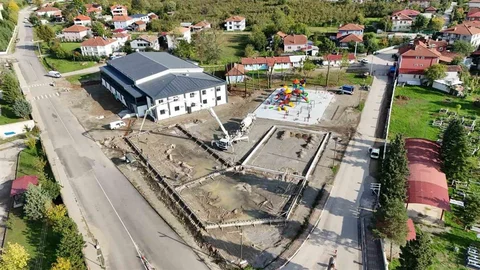 Düzce'de Gençlik Merkezi İncelemesi