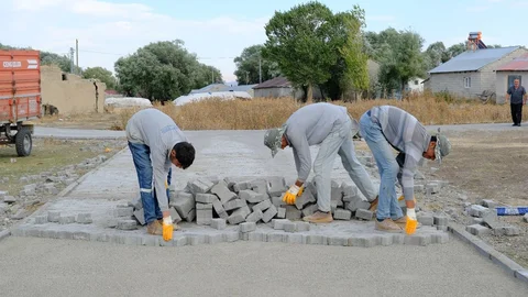 Ağrı'da Köy Yolları Yenileniyor