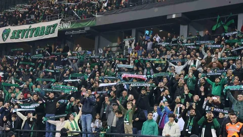 Kocaelispor-Galatasaray Maçında Desibel Rekoru Denenecek