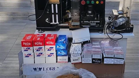 Uşak’ta Kaçak Tütün ve Makaron Ele Geçirildi
