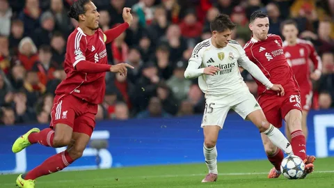 UEFA Şampiyonlar Ligi 4. Haftası İstanbul'da Başladı