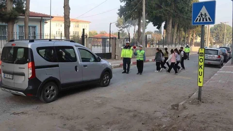 Manisa'da Yaya Geçidi Denetimi