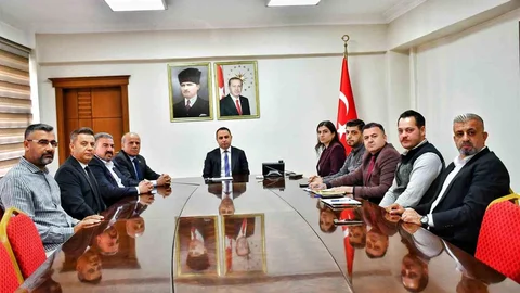 Yeşil Silopi Projesi ile Fidanlar Toprakla Buluşuyor