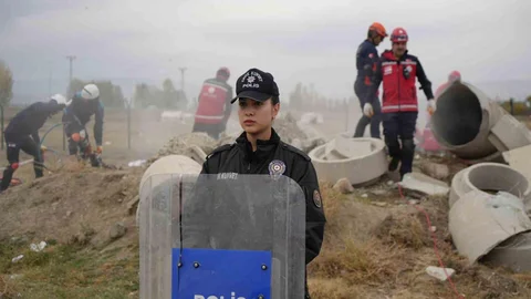 Erzincan'da Deprem Tatbikatı Yapıldı