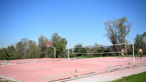 Kartepe'de Spor Kompleksi Tamamlanıyor