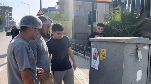 Bursa'da Afiş Krizi Yaşandı