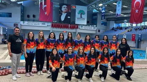 Elazığlı Sporculardan Su Topu Başarısı