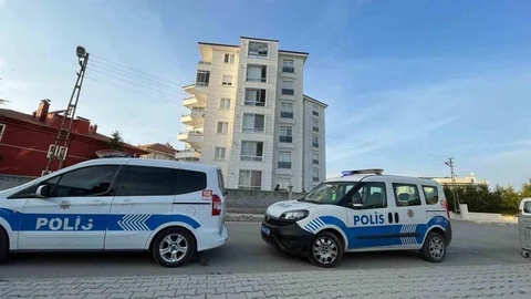 Karaman'da Öğretmen Düşerek Hayatını Kaybetti