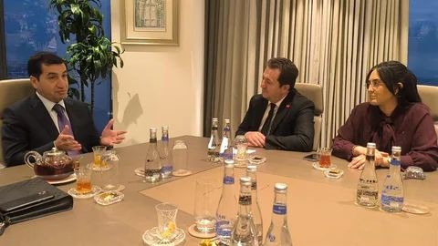 Azerbaycan Barış Sürecine Öncülük Ediyor