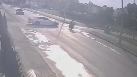 Antalya'da Motosiklet Kazası