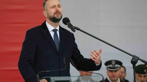 Polonya 2026'da Askeri Eğitim Verecek