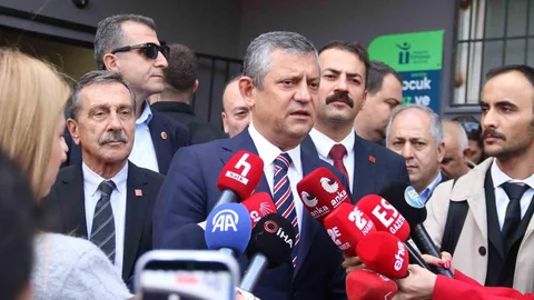 CHP Genel Başkanı Özel Açıklamalarda Bulundu