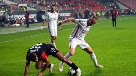 Samsunspor Hamrun'u Farklı Geçti