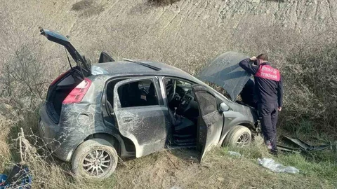 Aydın'da Kontrolden Çıkan Otomobil Kazası