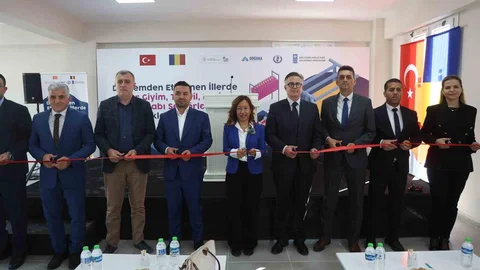 Hatay'da Ayakkabı Eğitim Merkezi Açıldı