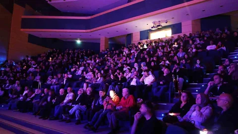 Deli İbram Divanı Tiyatrosu Sakarya'da