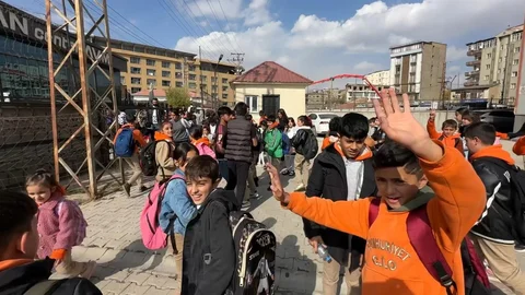 Yüksekova'da 30 Bin Öğrenci Tatile Girdi