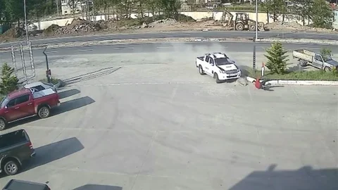 Artvin'de Kamyonet Kazası