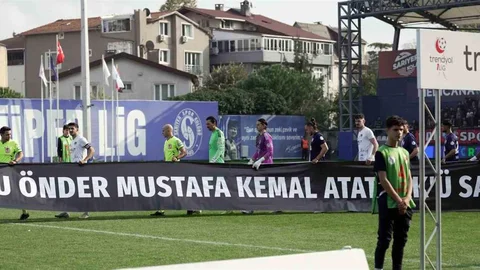 Sarıyer, Vanspor FK'yı Yendi