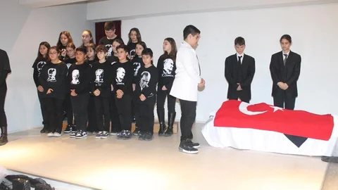 Gazi Mustafa Kemal Atatürk'ü Anma Töreni