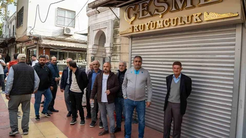 Manisa'da Kuyumcu Mağdurları Toplandı