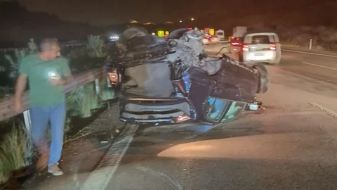 Erdemli Çıkışında Kan Donduran Kaza: Genç Sürücü Takla Atıp Hayatını Kaybetti