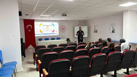 Eskişehir'de Farkındalık Eğitimleri Devam Ediyor